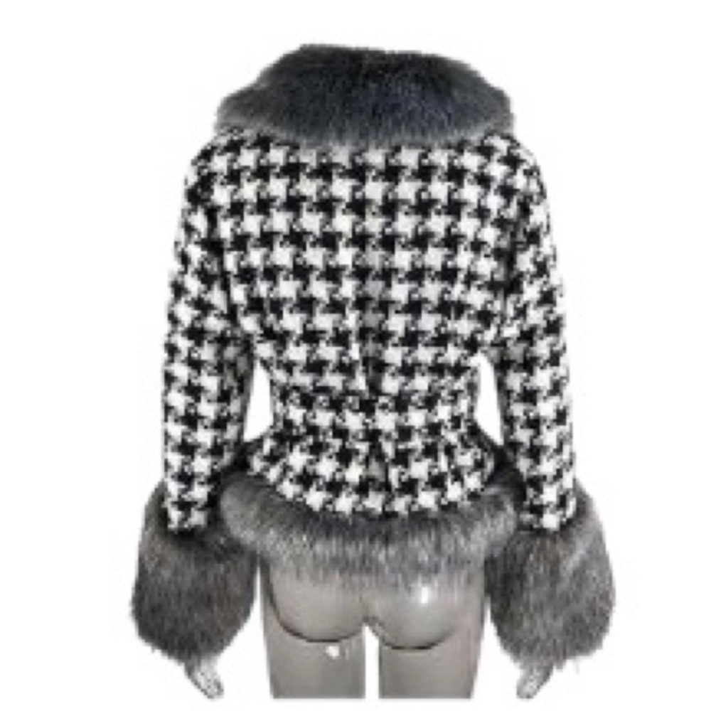 Luxury Quilted Houndstooth Fur-Trim Wrap Coat | Statement Winter Jacket - Picture 2 of 4